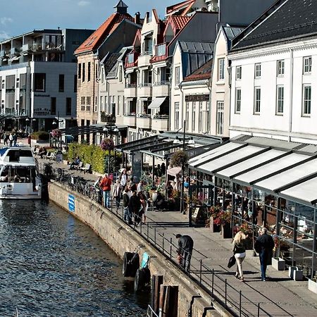 Moderne Leilighet Midt I Sentrum Av Fredrikstad Dış mekan fotoğraf